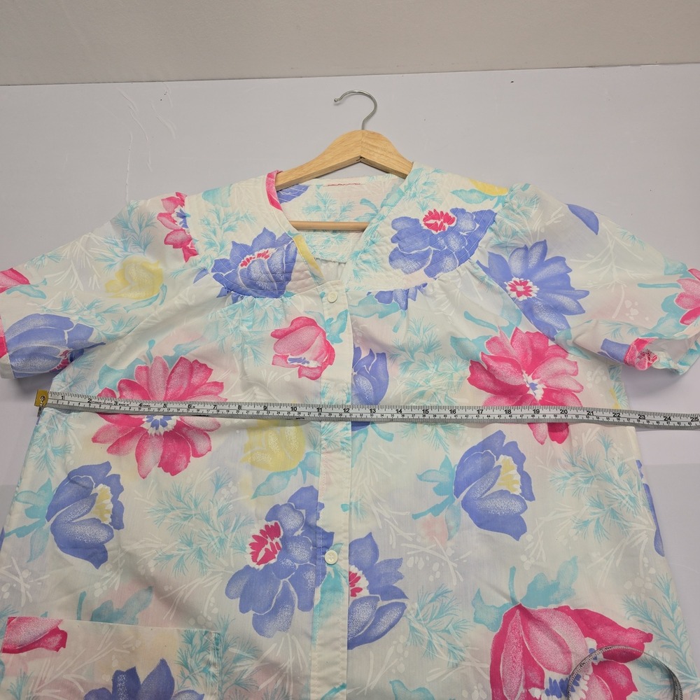 Vintage Floral Button Front Housecoat Duster Robe White Pink Blue Short Sleeve - Picture 4 of 5